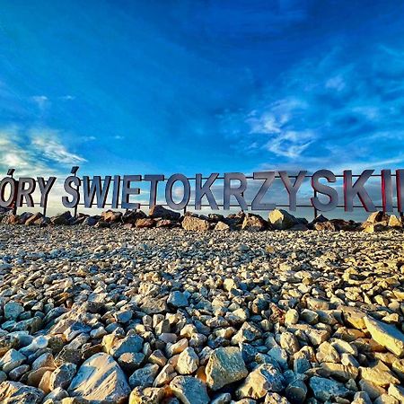 Hotelowe Pokoje Paris -Rynek Centrum- City One Kielce Ngoại thất bức ảnh