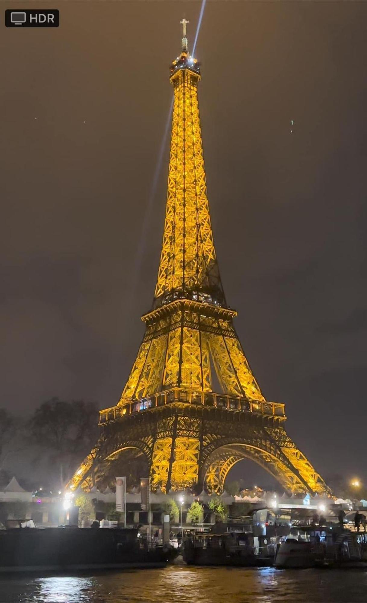 Hotelowe Pokoje Paris -Rynek Centrum- City One Kielce Ngoại thất bức ảnh